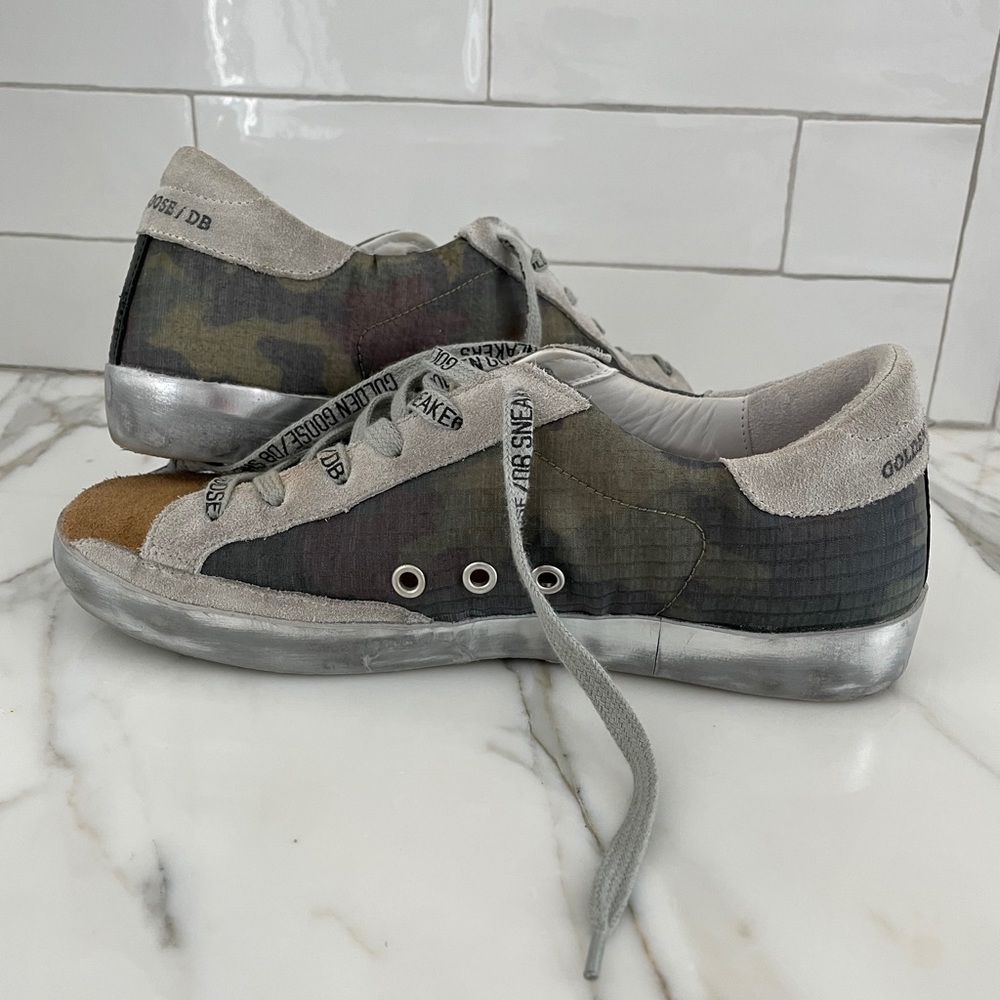 Golden Goose Superstars